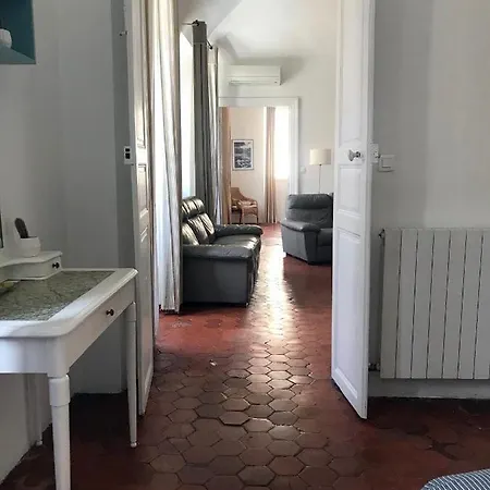 Apartment Charming In The Heart Of Ajaccio
